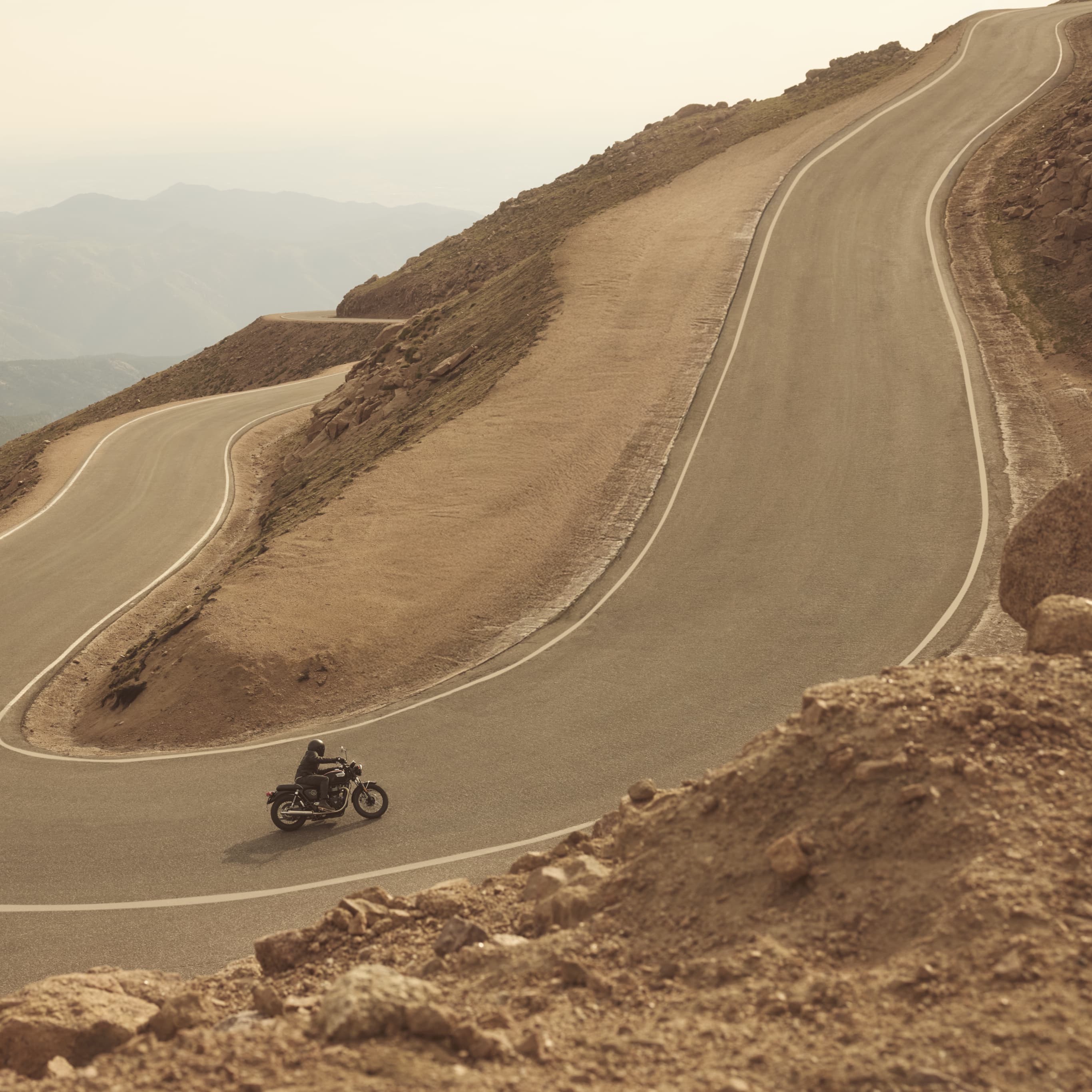 Expertly engineered for an unparalleled riding experience. 