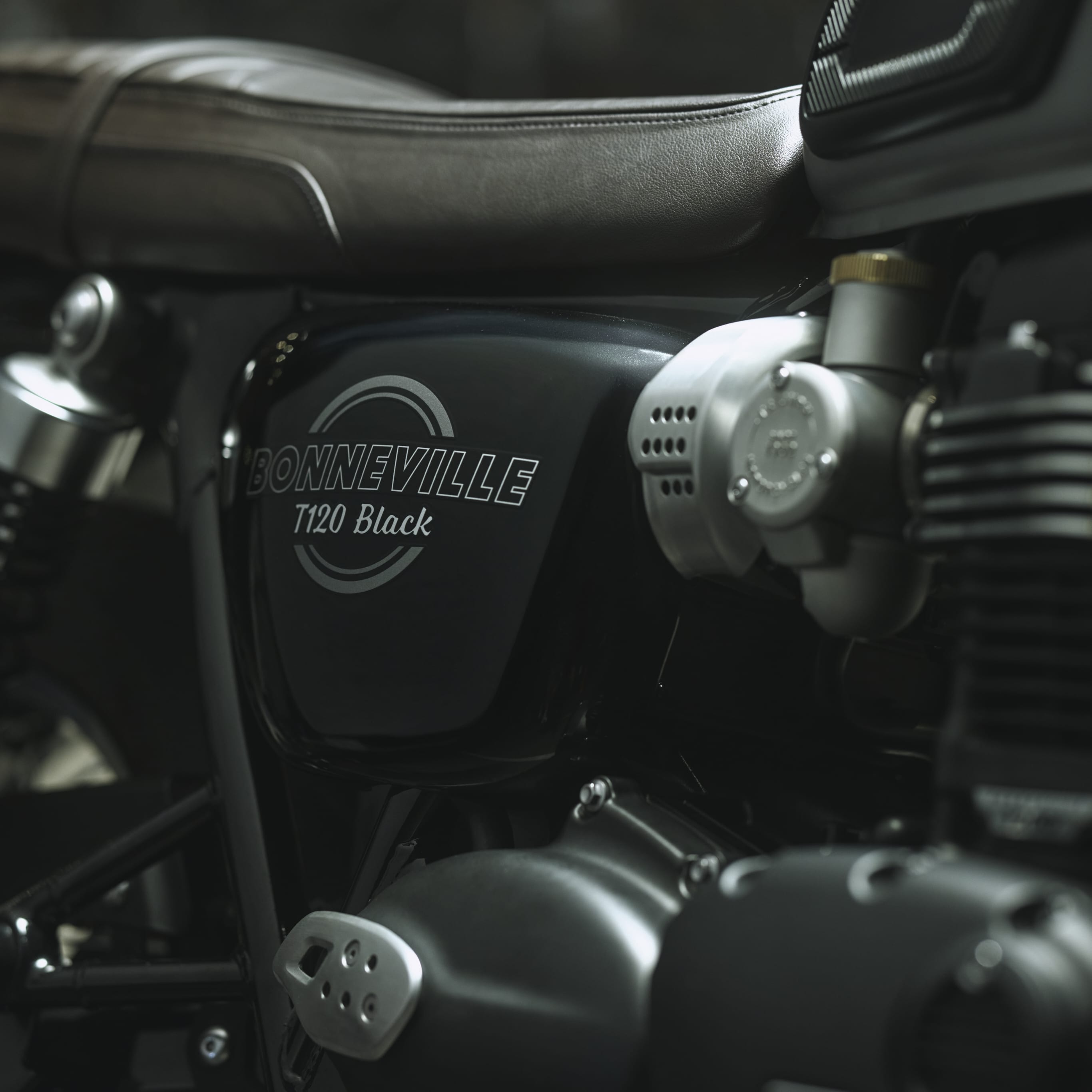 The best materials and an exquisitely crafted finish. 