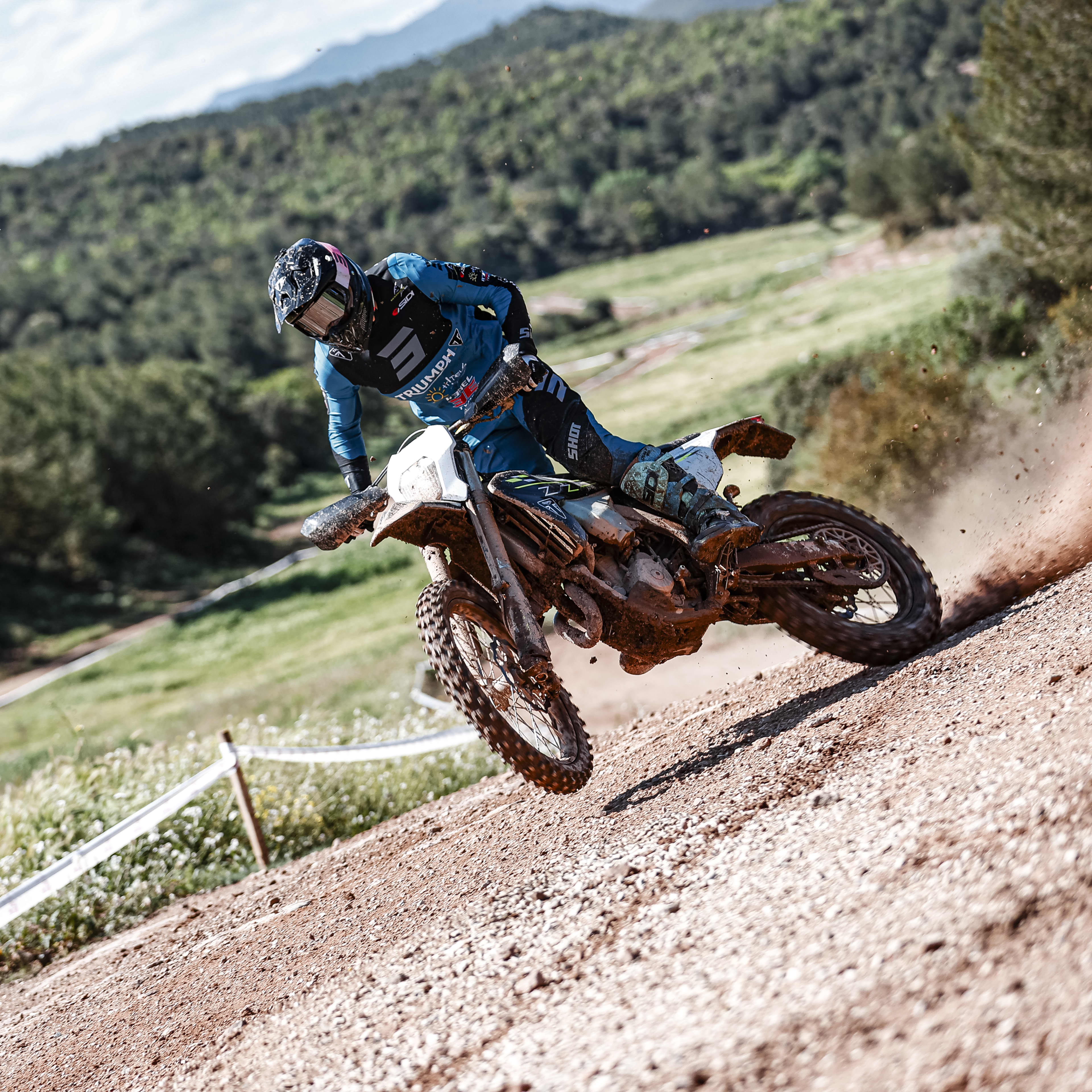 Cada evento está estructurado para que los asistentes aprovechen al máximo su tiempo en RIDE WITH LEGENDS. 