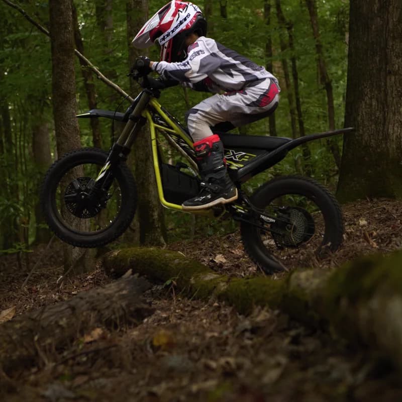 The TXP-20’s geometry, suspension, and brakes are designed for control, capability, and comfort as riders move into faster, more demanding environments.