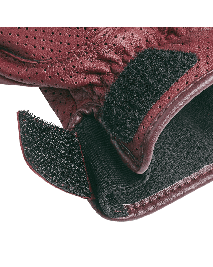 Cali Handschuhe aus perforiertem Leder