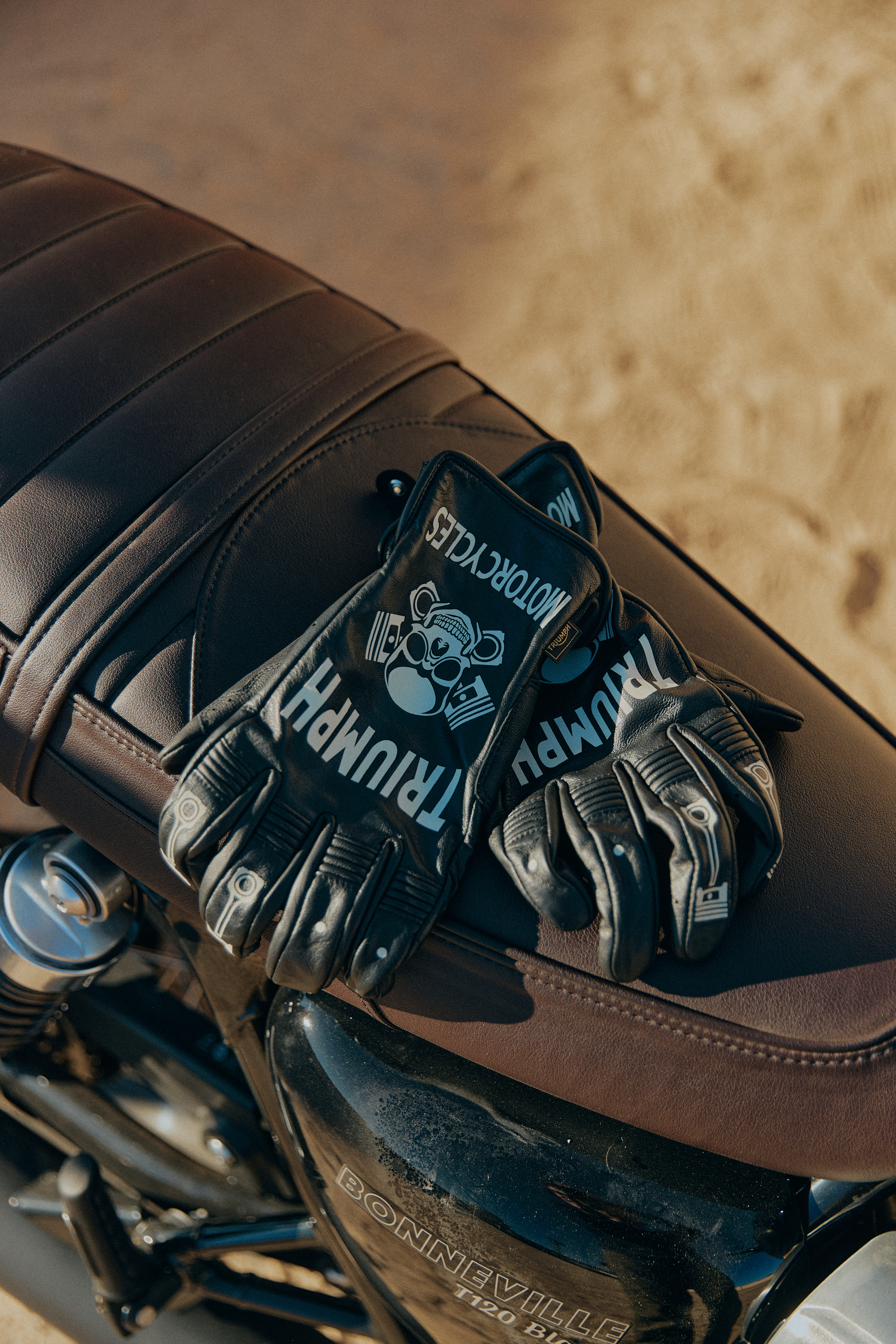 ハイドロ　クロームポンプ　レッズ 人気SALE，人気 ハイドロ クロームポンプ レッズ