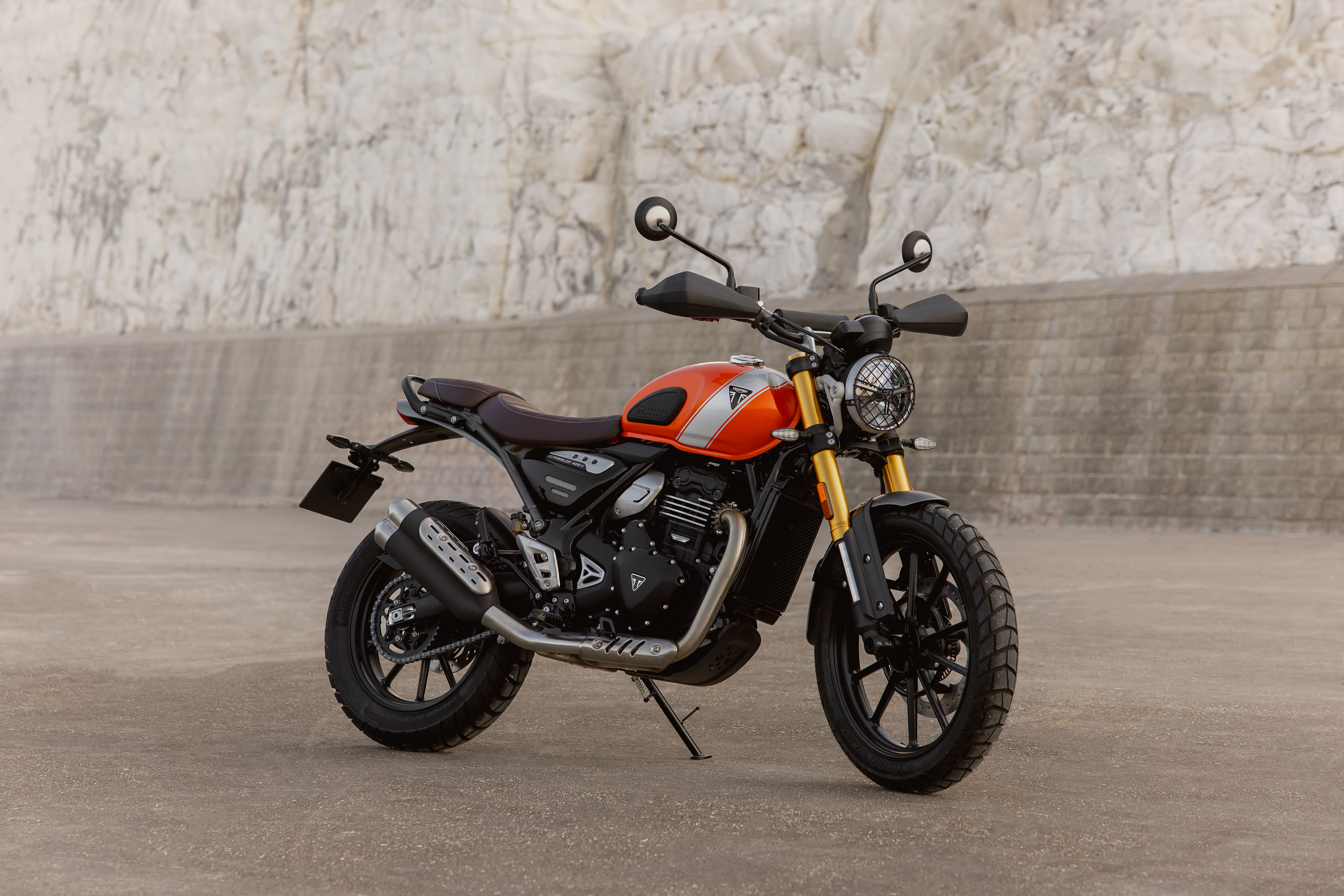 Triumph 400 cc モダンクラシック