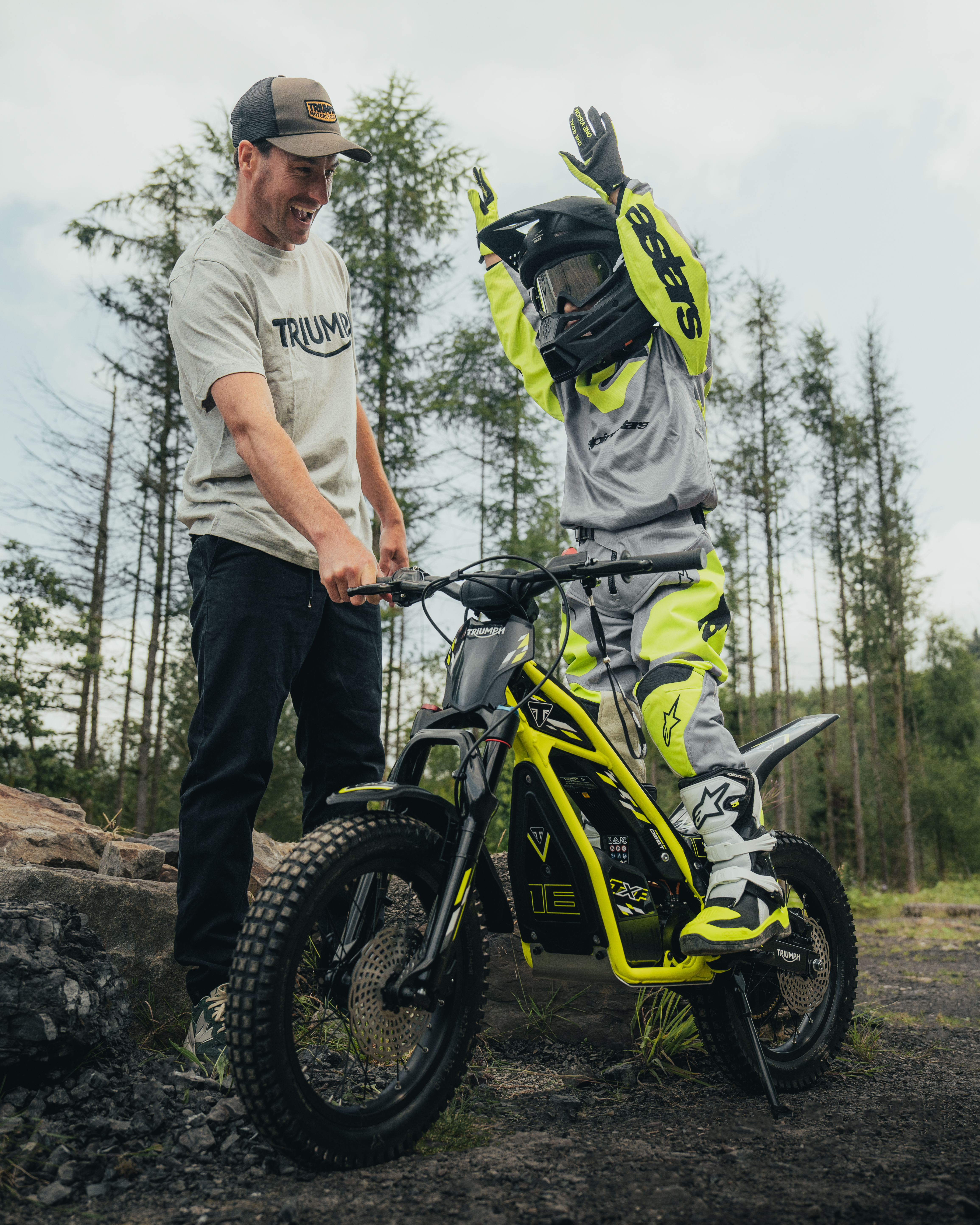 Triumph TXP-16 - Powered by OSET Motorcycle