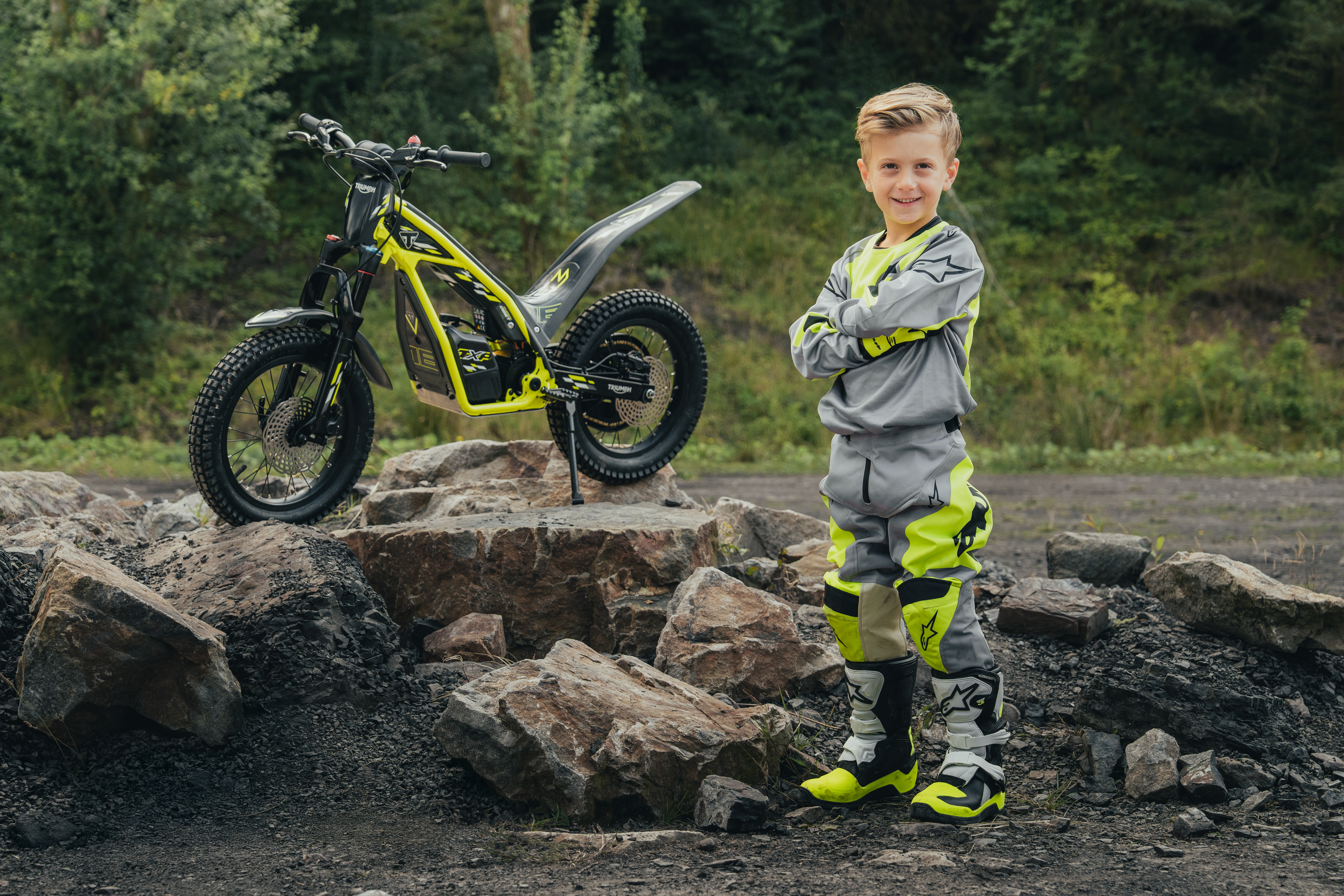 Triumph TXP-16 - Powered by OSET Motorcycle